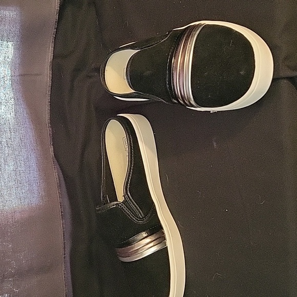 Spenco size 7 slide on shoes - Picture 1 of 4